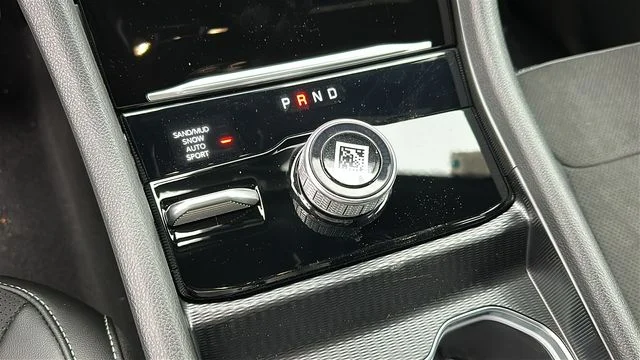 2026 Jeep Grand Cherokee Laredo - Photo 18
