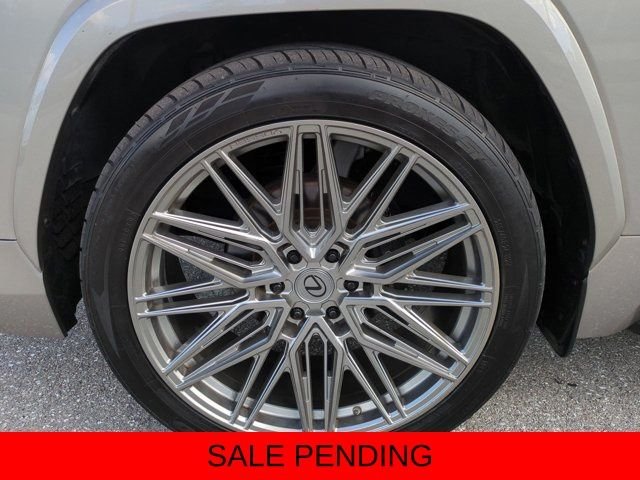 2022 Lexus LX Luxury - Photo 9