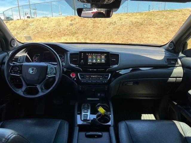 Used 2021 Crystal Black Pearl Honda Black Edition image 9