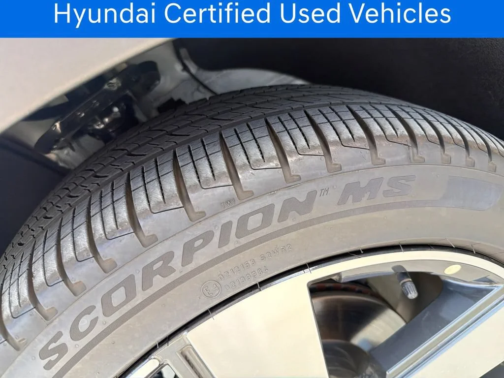 Certified Pre-Owned 2025 Hyundai Santa Fe Limited