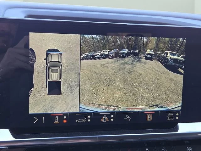 2026 GMC Sierra 1500 SLT - Photo 7