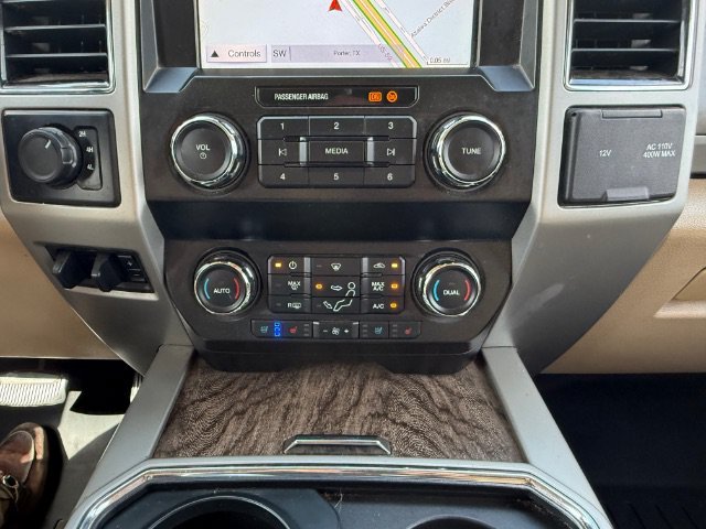 Used 2019 White Ford Lariat Crew Cab Long Bed DRW 4WD image 20