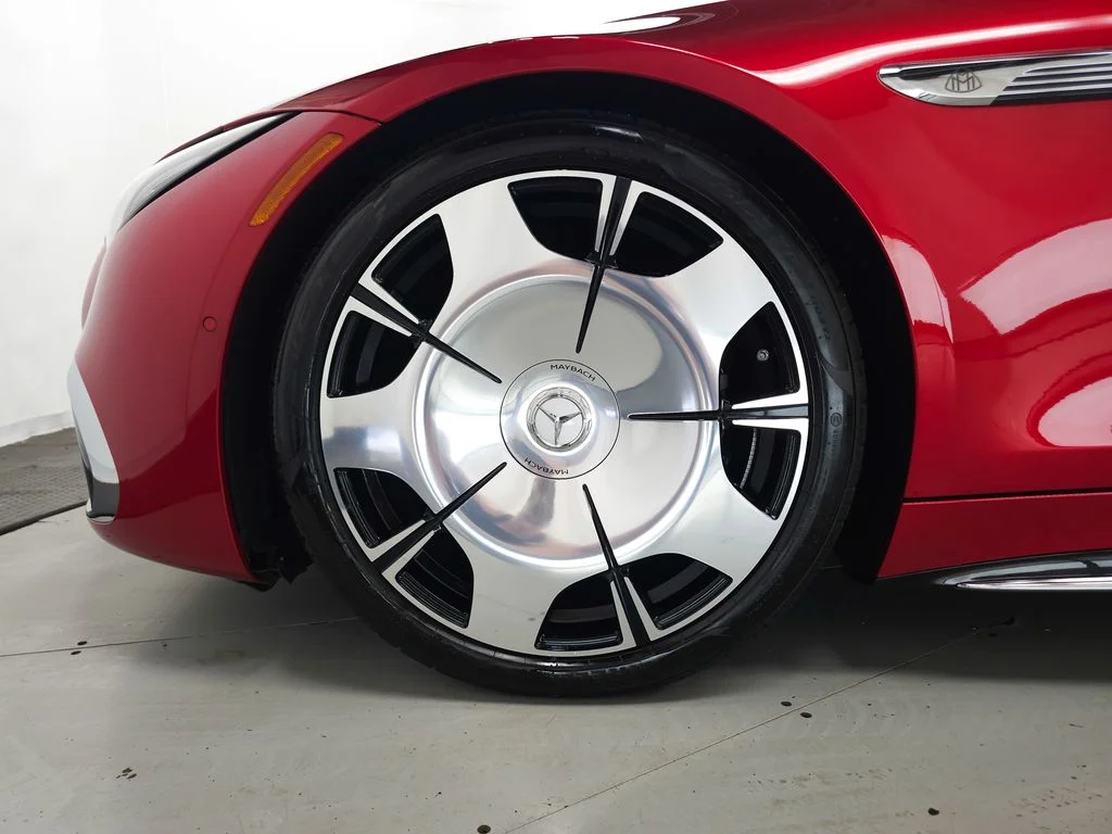 Certified Used 2026 MANUFAKTUR Garnet Red Metallic (Red Ambiance) Mercedes-Benz Maybach SL 680 image 37