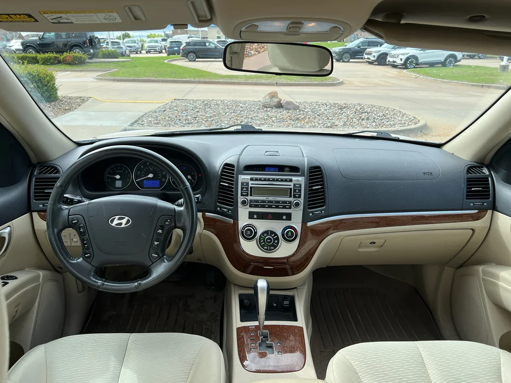 Used 2007 Hyundai Santa Fe GLS with VIN 5NMSG73D27H080049 for sale in Pella, IA