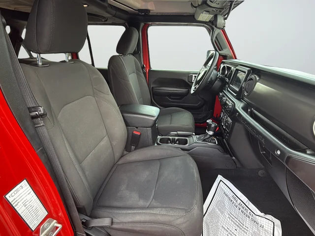 Used 2023 Red Jeep Sport S image 10