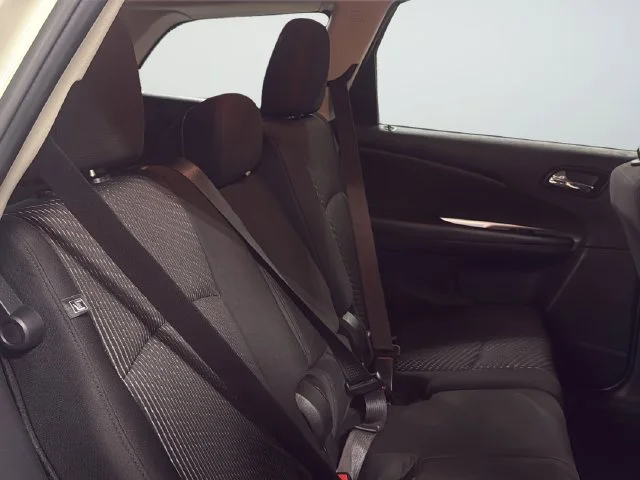 Used 2020 White Dodge SE image 19