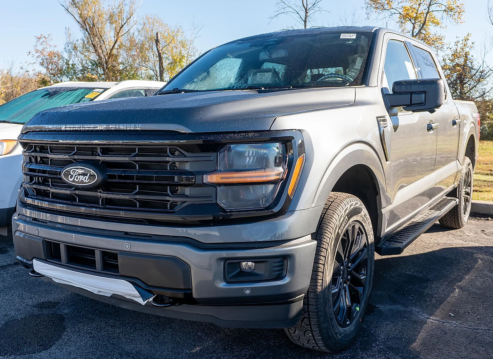 New 2026 Carbonized Gray Metallic Ford XLT image 1