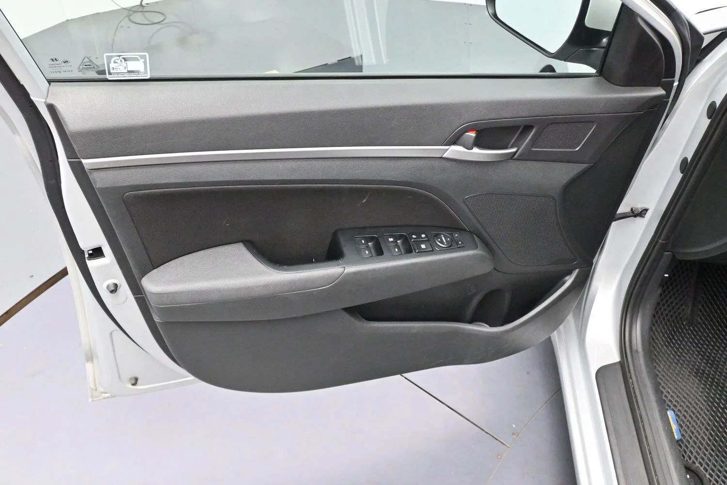 Used 2020 Symphony Silver Hyundai SEL image 9