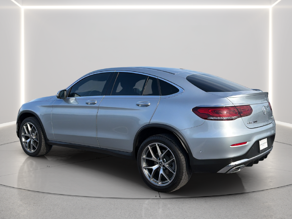 Used 2023  Mercedes-Benz GLC 300 Coupe image 14