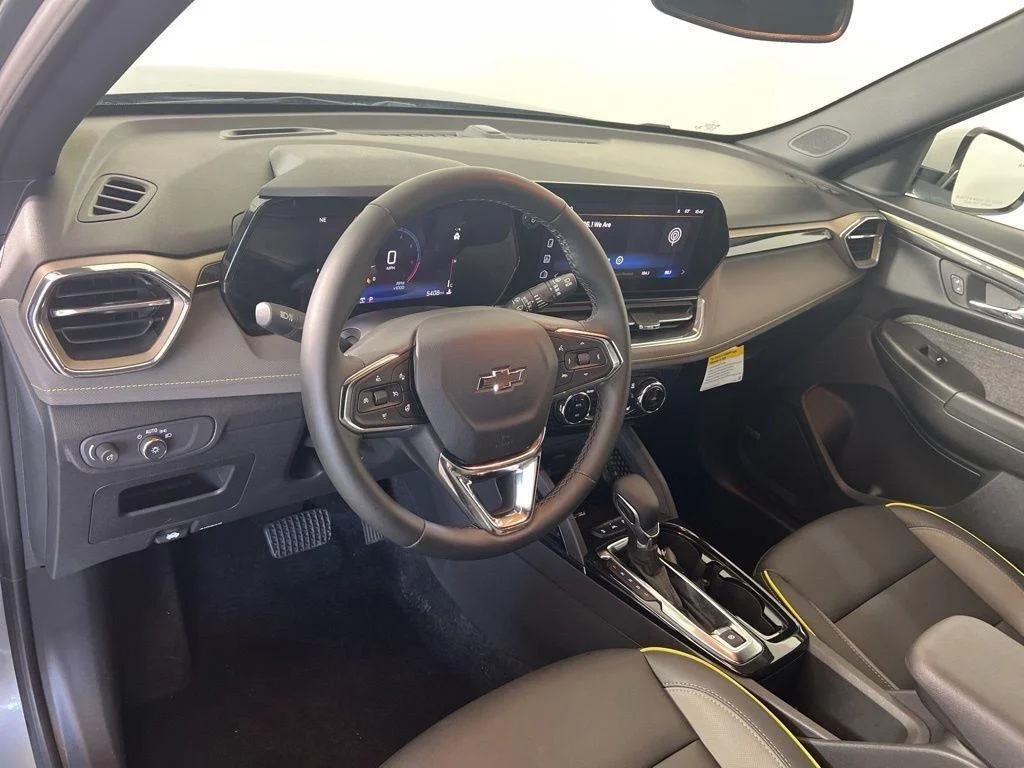 New 2026 Sterling Gray Metallic Chevrolet ACTIV image 2