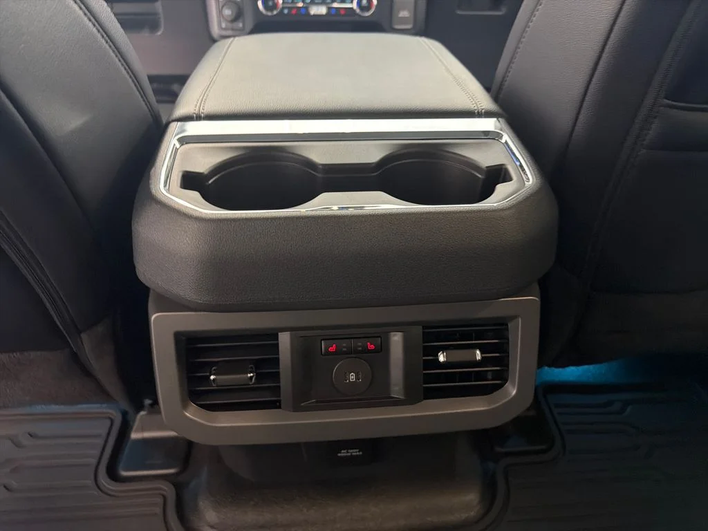 New 2026 Star White Metallic Tri-Coat Ford F-250® Lariat® image 14