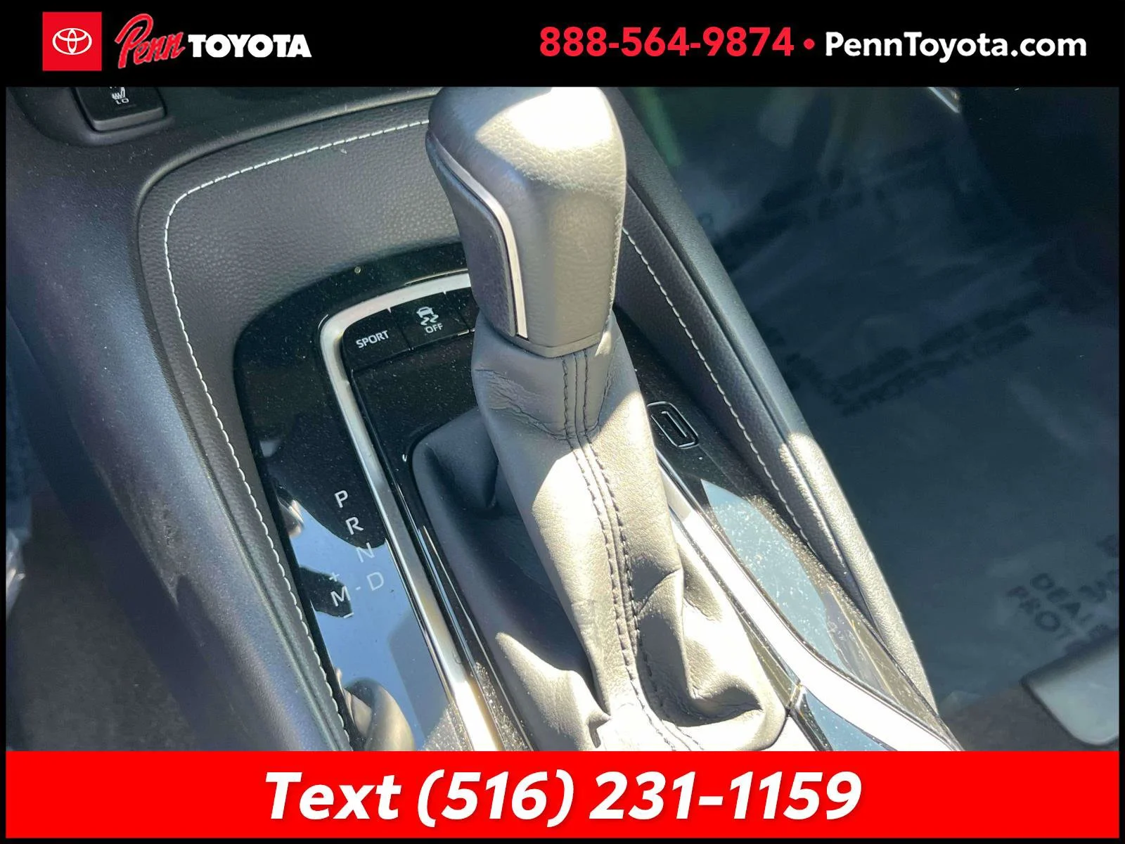 Used 2019 CLASSIC SILVER METALLIC Toyota XSE image 29