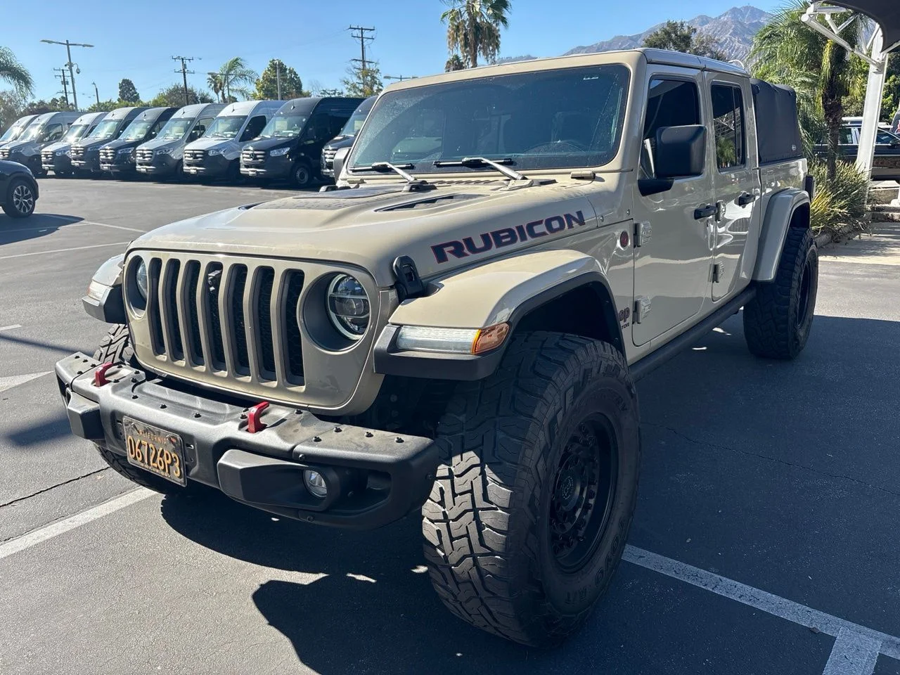 Used 2020 Beige Jeep Rubicon image 3