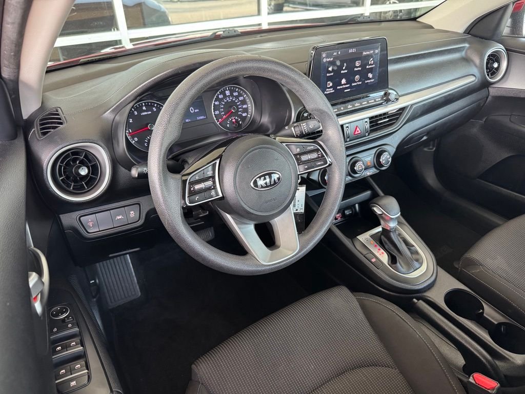 Used 2020 Red Kia LXS image 3