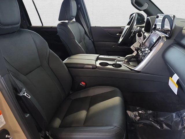 2026 Lexus LX 700h Overtrail - Photo 10
