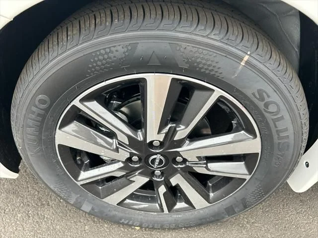 2025 Nissan Versa Sedan SV - Photo 12