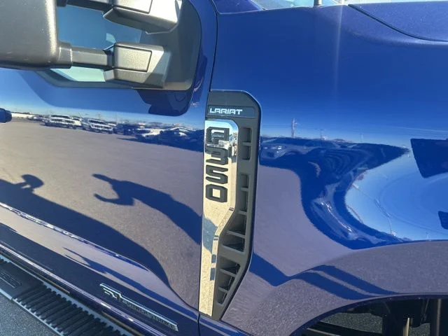 2026 Ford F-350 Super Duty Chassis Cab Lariat - Photo 6