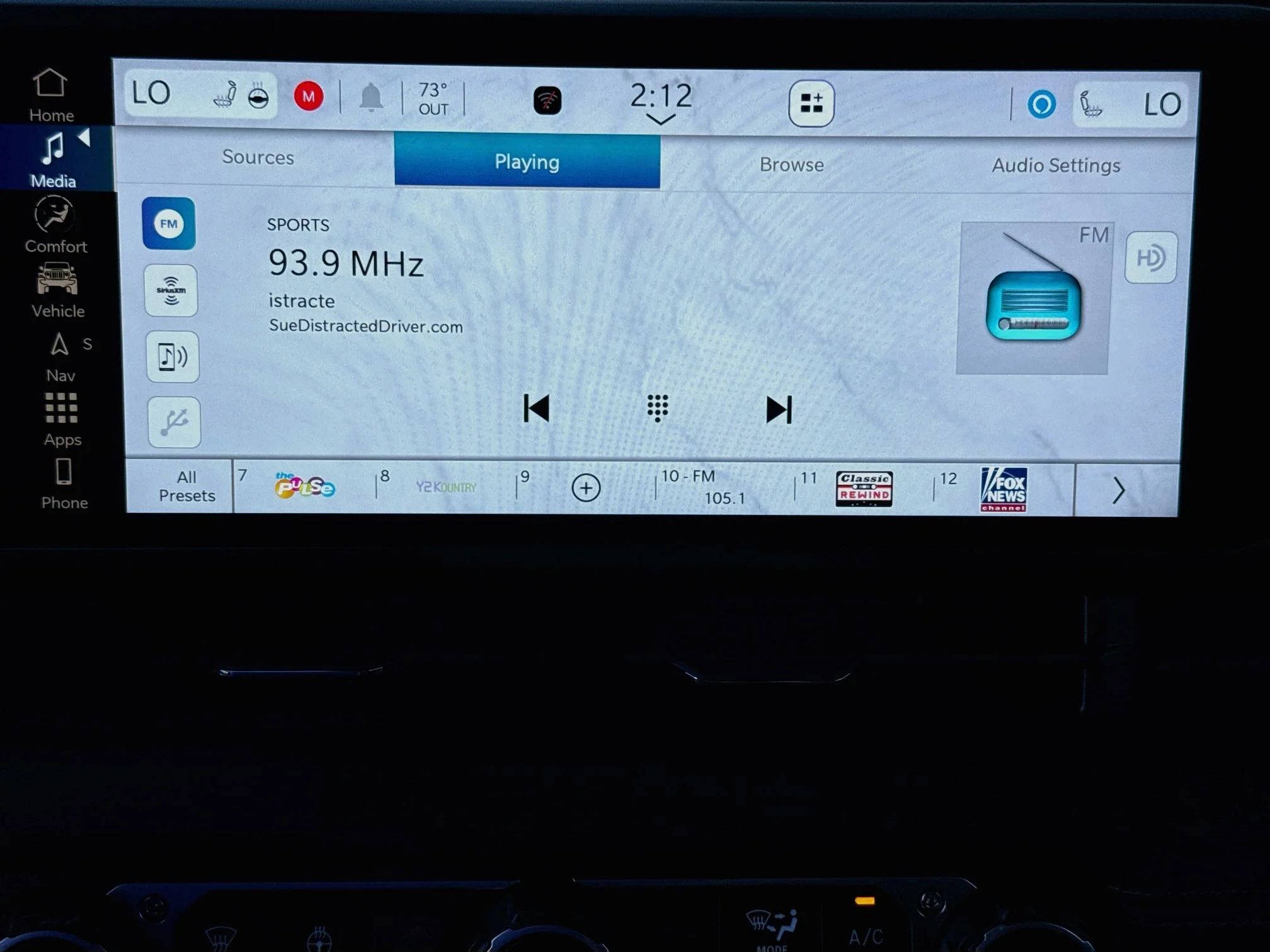Certified Used 2025 Hydro Blue Pearlcoat Jeep Sahara image 16