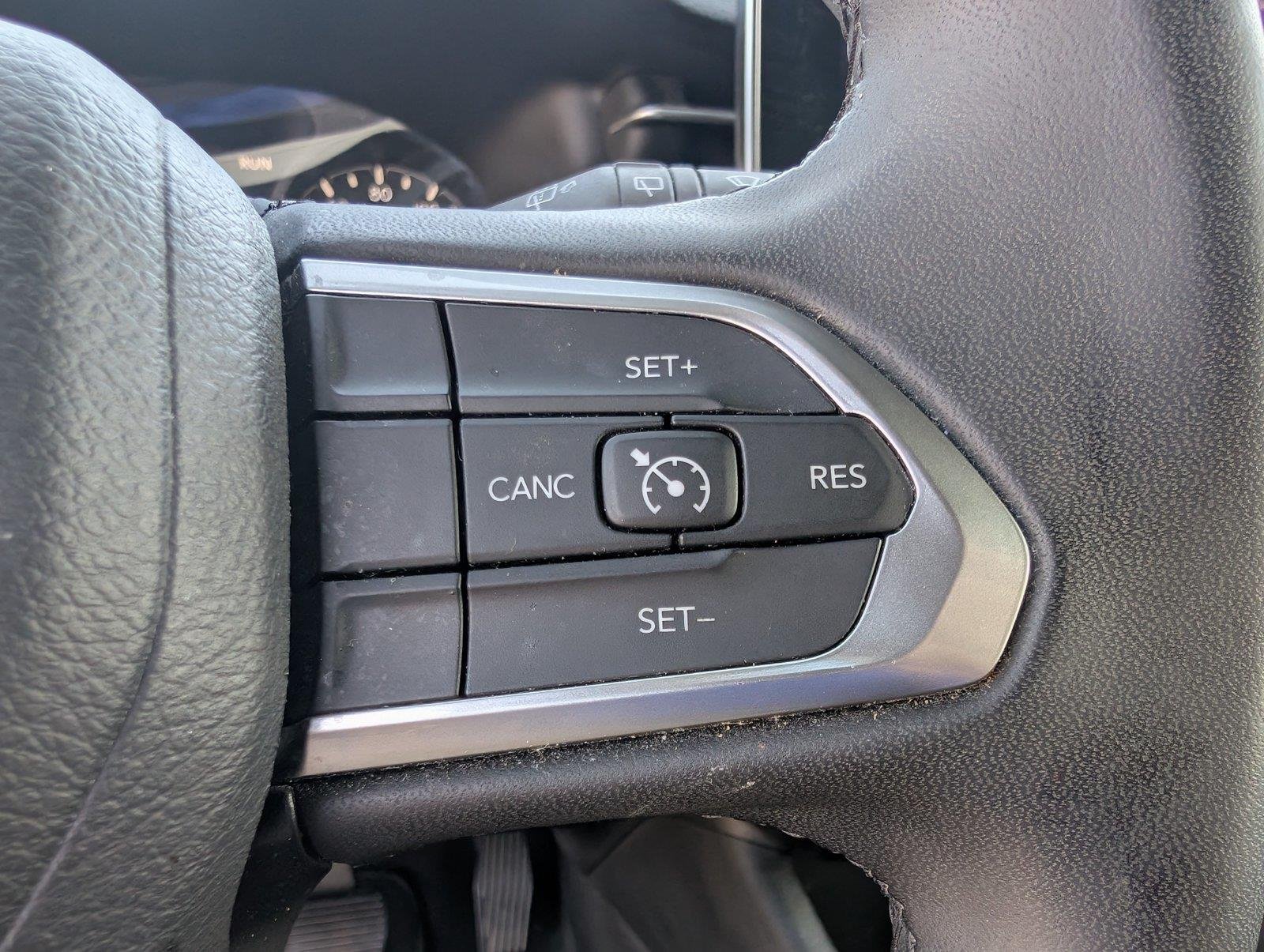 Used 2024 Bright White Clearcoat Jeep Latitude image 23
