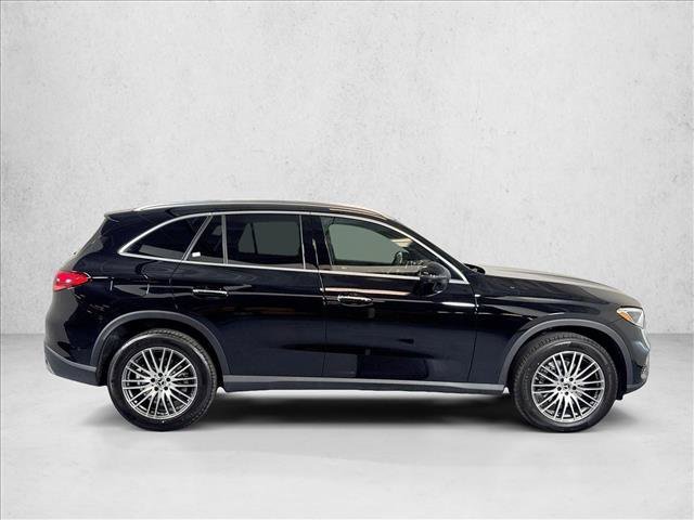 New 2026 Black Mercedes-Benz GLC 300 image 34