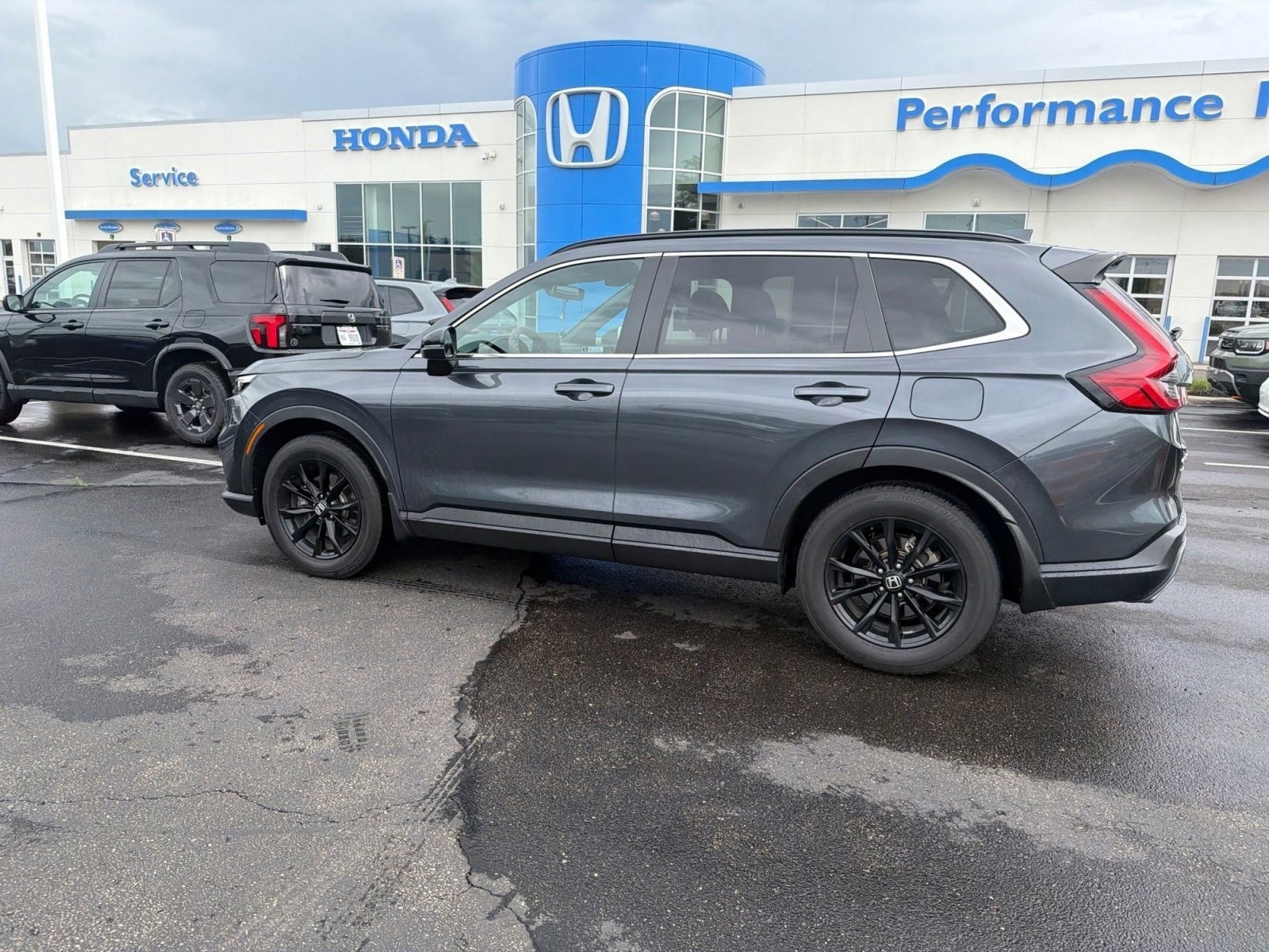 Certified Used 2023 Meteorite Gray Metallic Honda Sport image 13