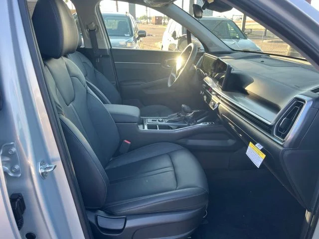 2026 Kia Sorento S - Photo 22