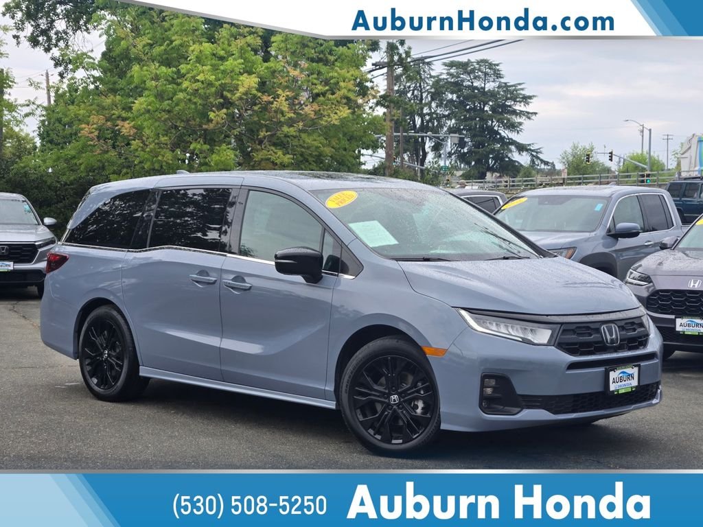 2025 Honda Odyssey Sport L's photo
