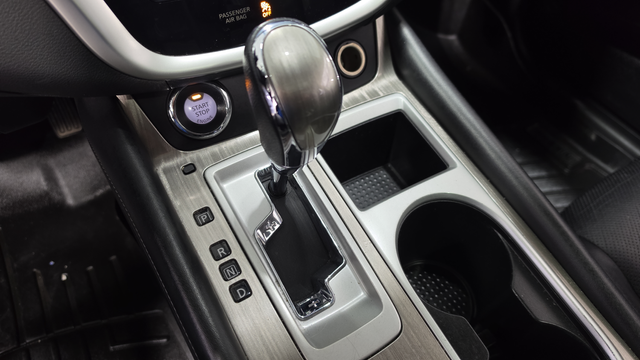 Used 2018 Brilliant Silver Metallic Nissan Platinum image 20