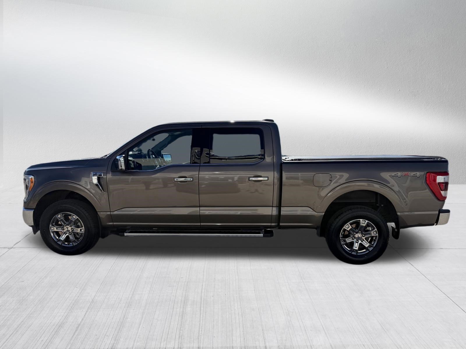 Certified Used 2023 Stone Gray Metallic Ford LARIAT image 4