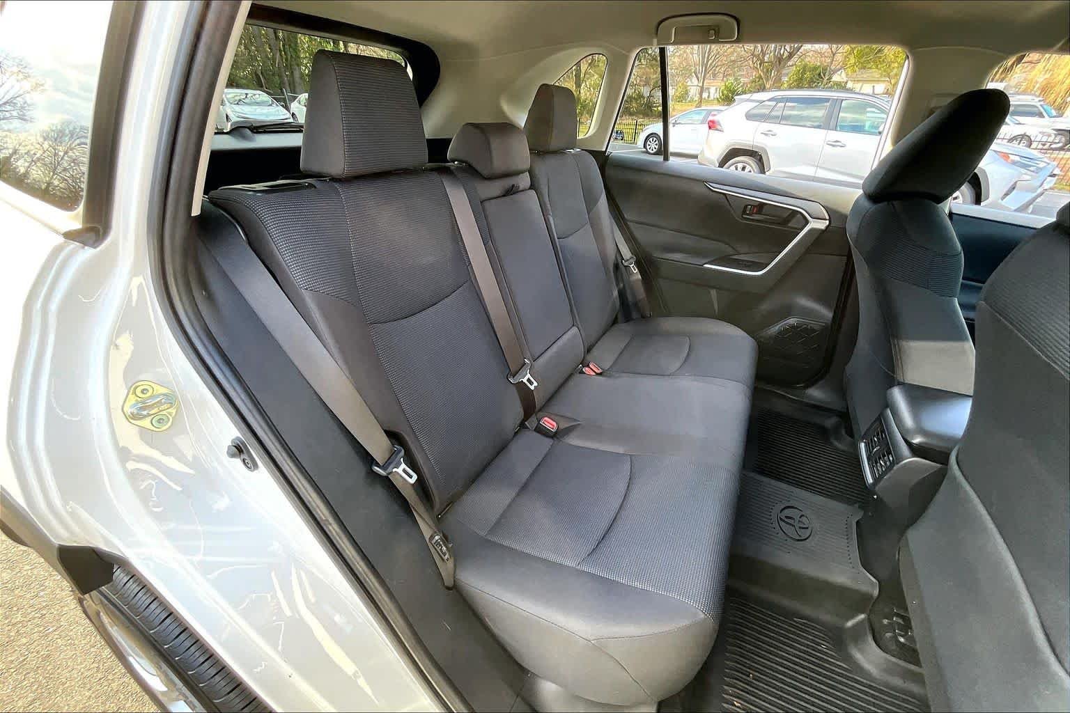 Used 2023 Ice Cap Toyota LE image 17