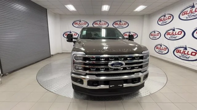 New 2026 Marsh Gray Ford Lariat image 3