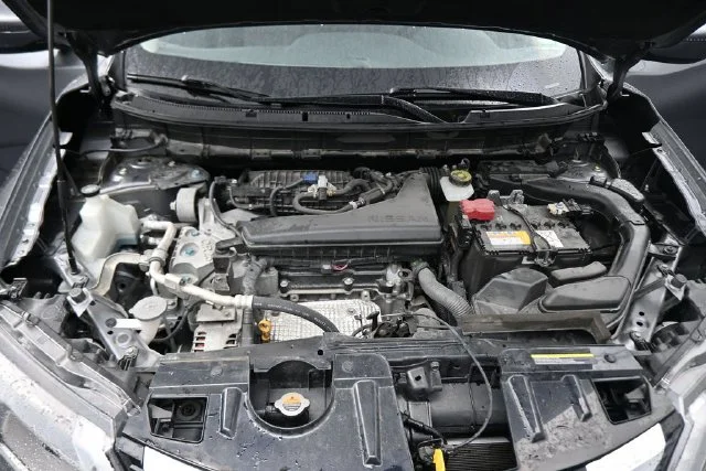 Used 2019 Gray Nissan SV image 12