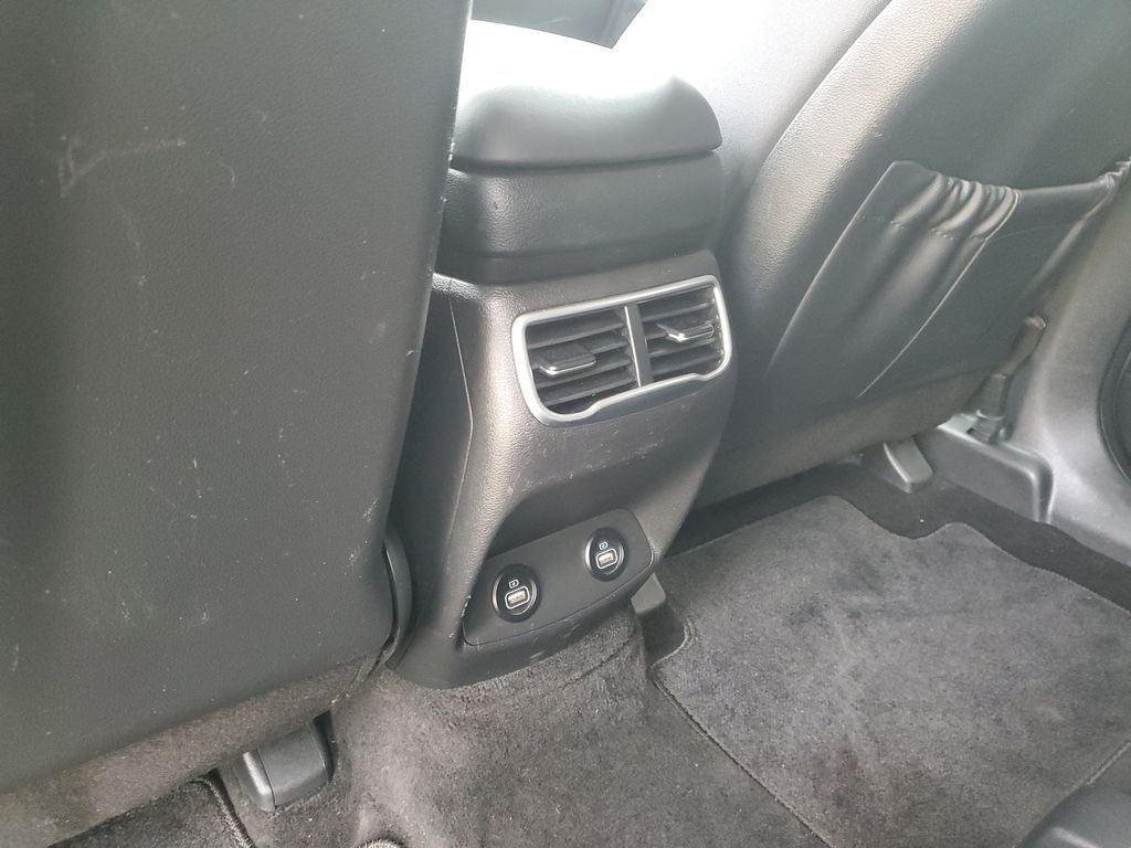 Used 2023 Silver Hyundai SEL image 15