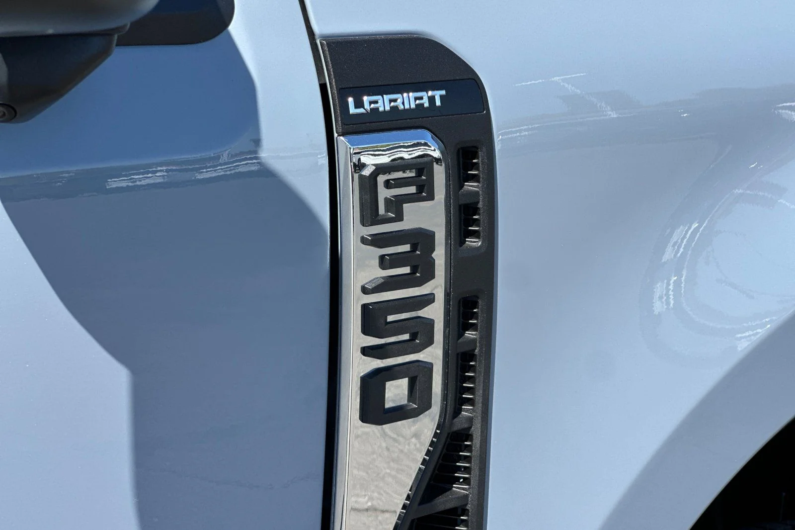 New 2026 Glacier Gray Metallic Tri-Coat Ford F-350® Lariat® image 25