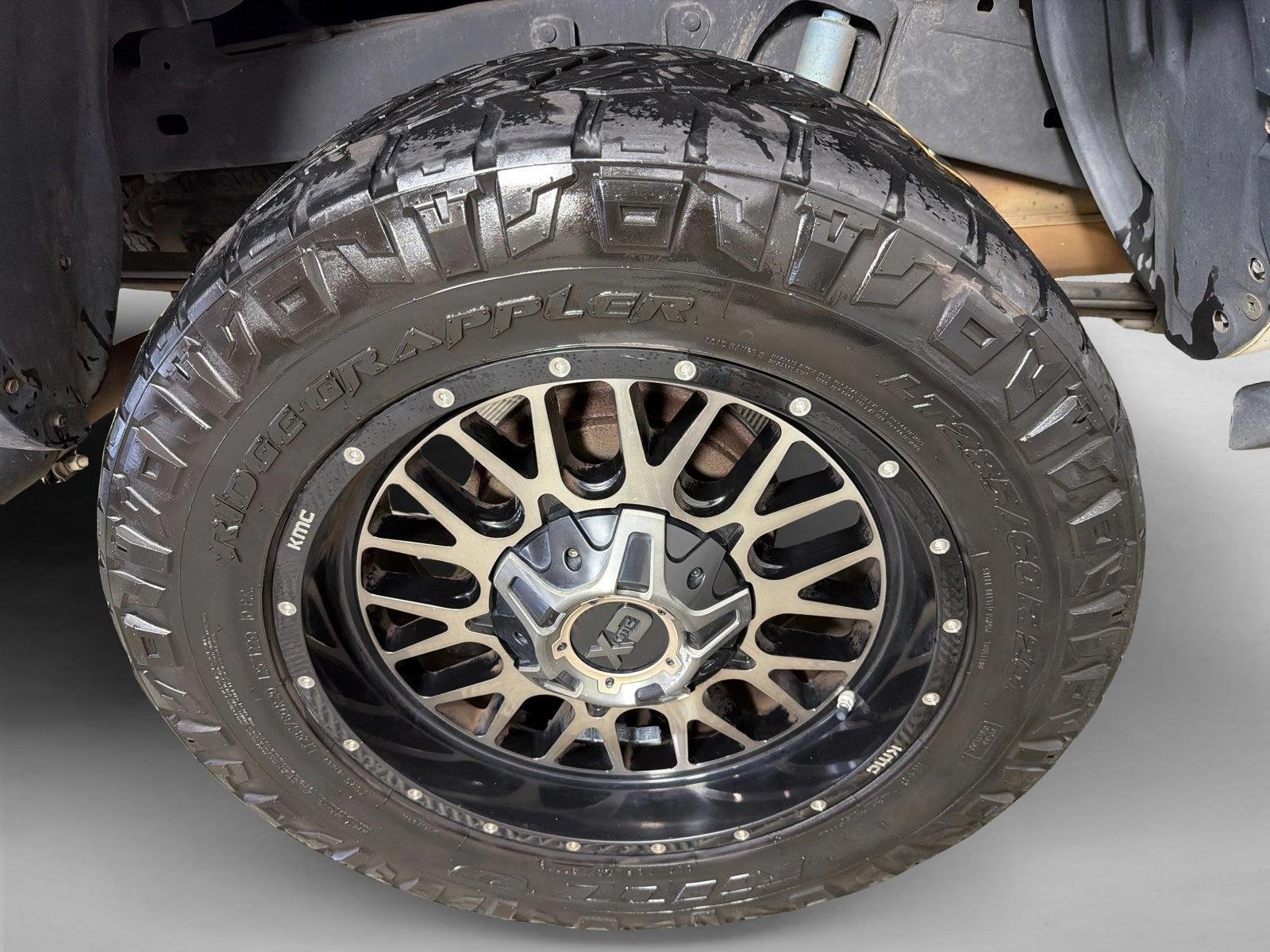 Used 2019 Super White Toyota TRD Off Road image 17