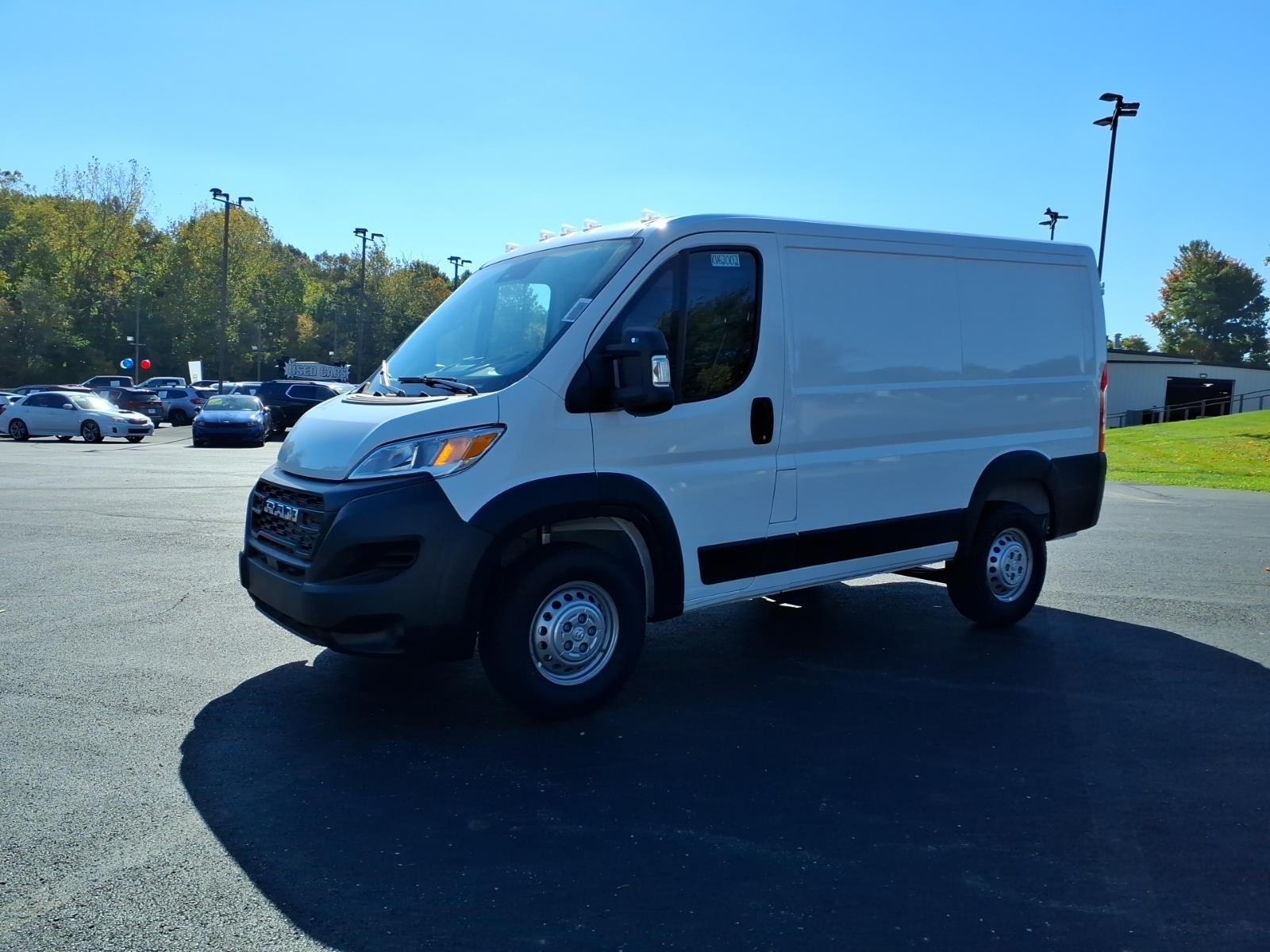New 2027 Bright White Clearcoat RAM Tradesman image 3