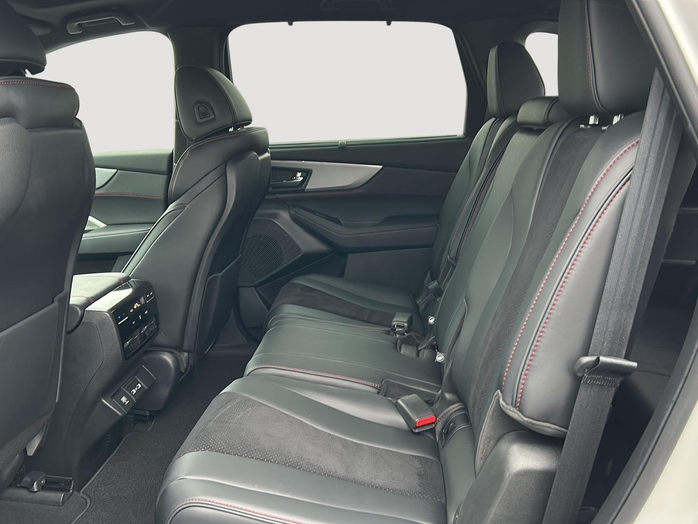 2023 Acura MDX A-Spec Package - Photo 17
