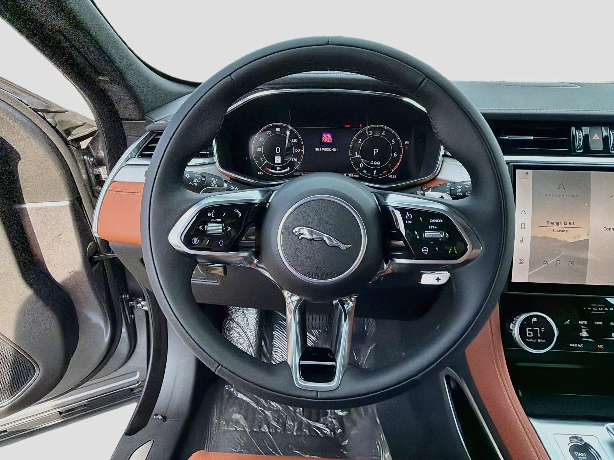 2026 Jaguar F-Pace R-Dynamic S - Photo 40