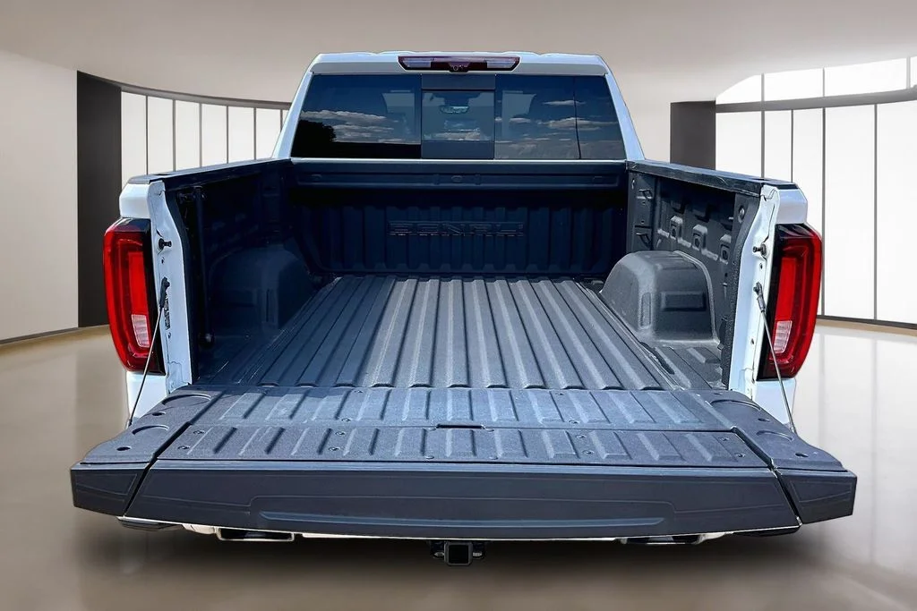Used 2024 White GMC Denali image 30