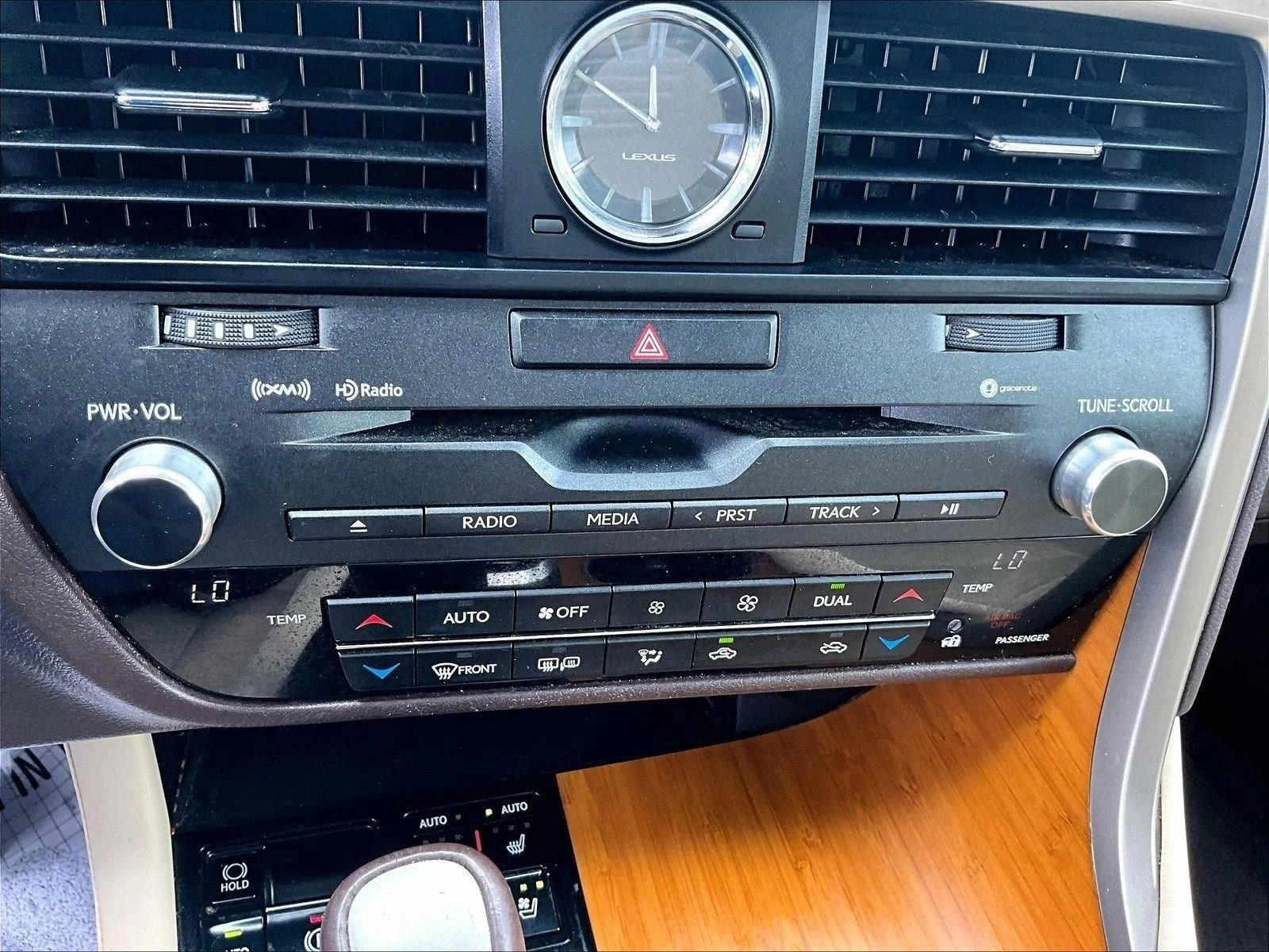Used 2019 Eminent White Pearl Lexus RX 350 image 24