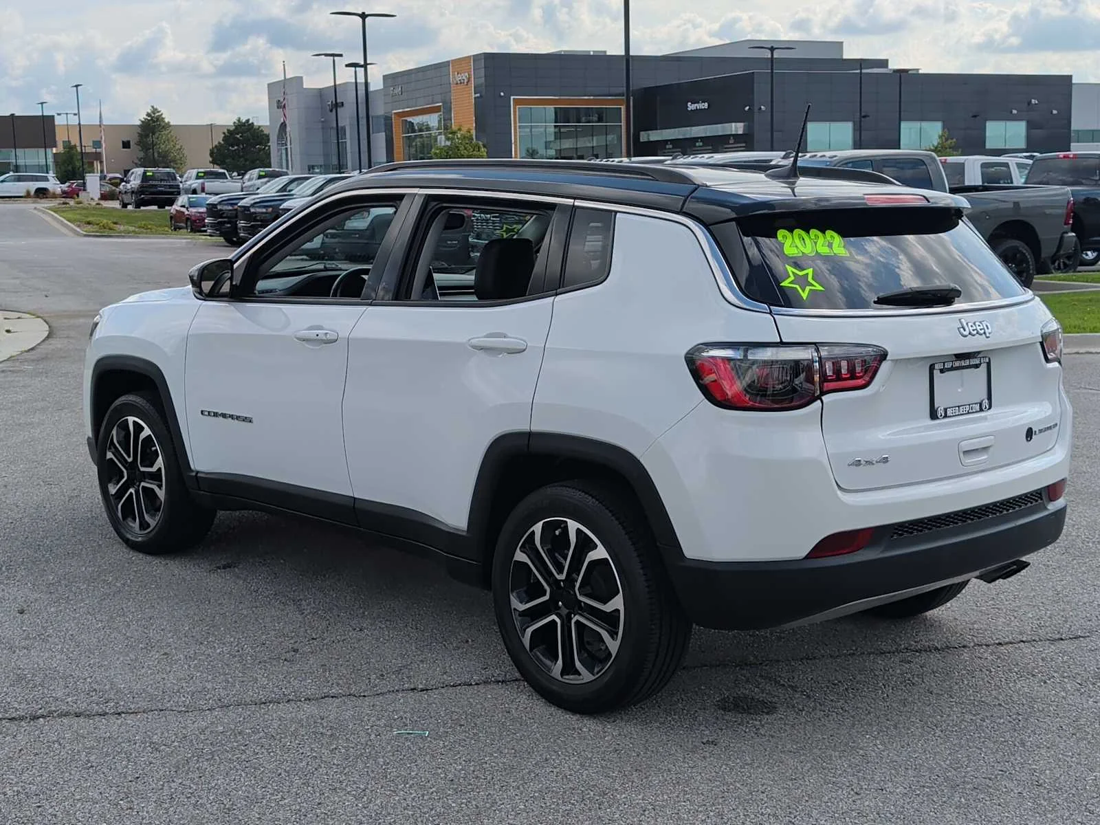 Used 2022 Bright White Clearcoat Jeep Limited image 7