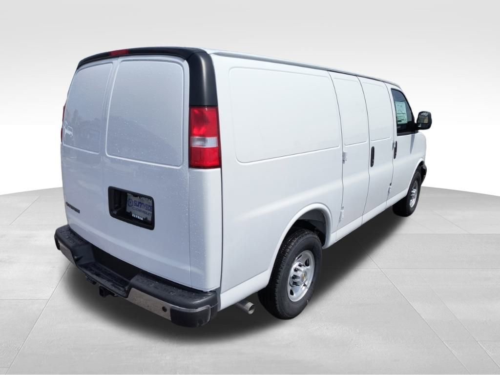 2025 Chevrolet Express Cargo Work Van - Photo 9