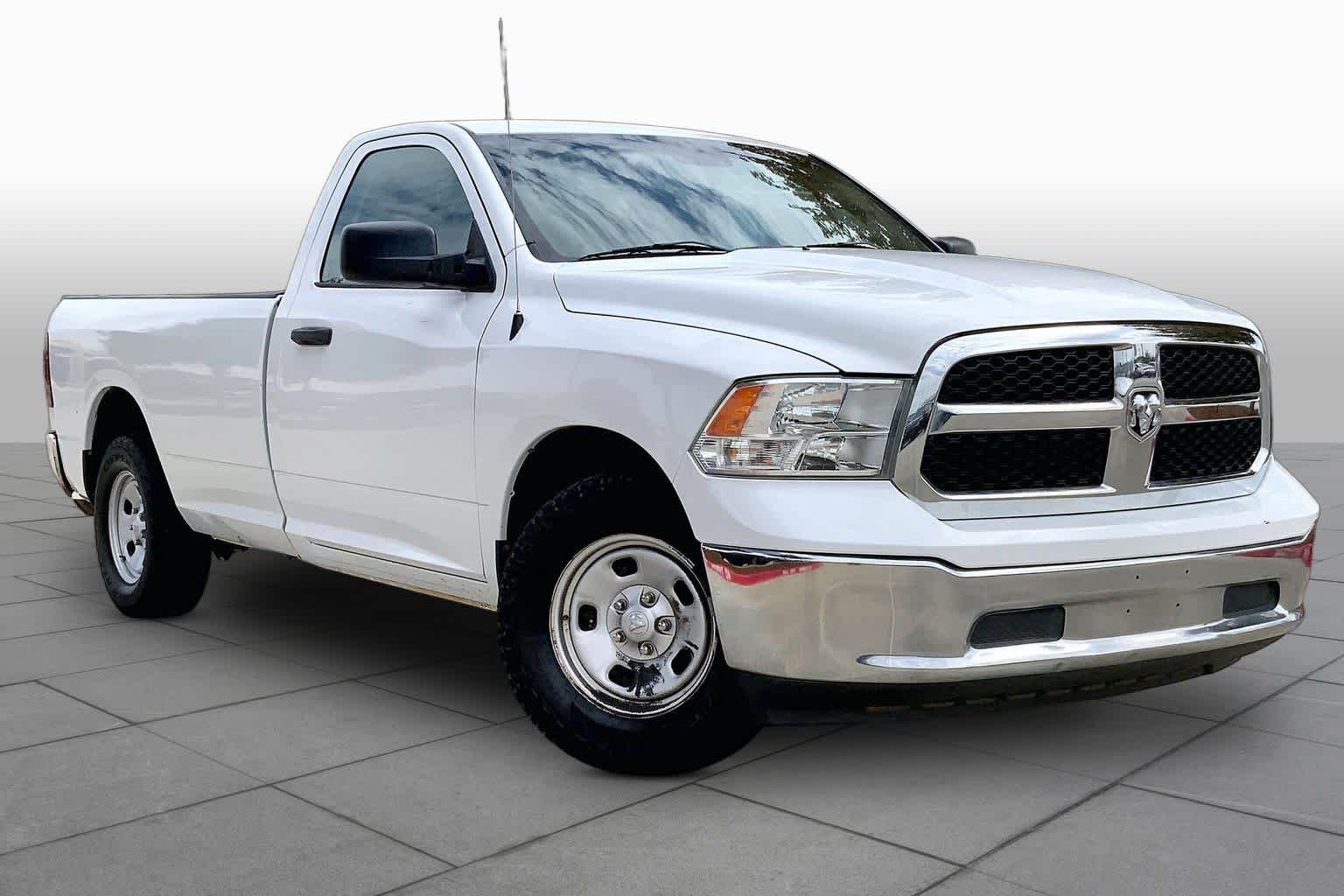 Used 2016 Bright White Clearcoat Ram Tradesman image 3