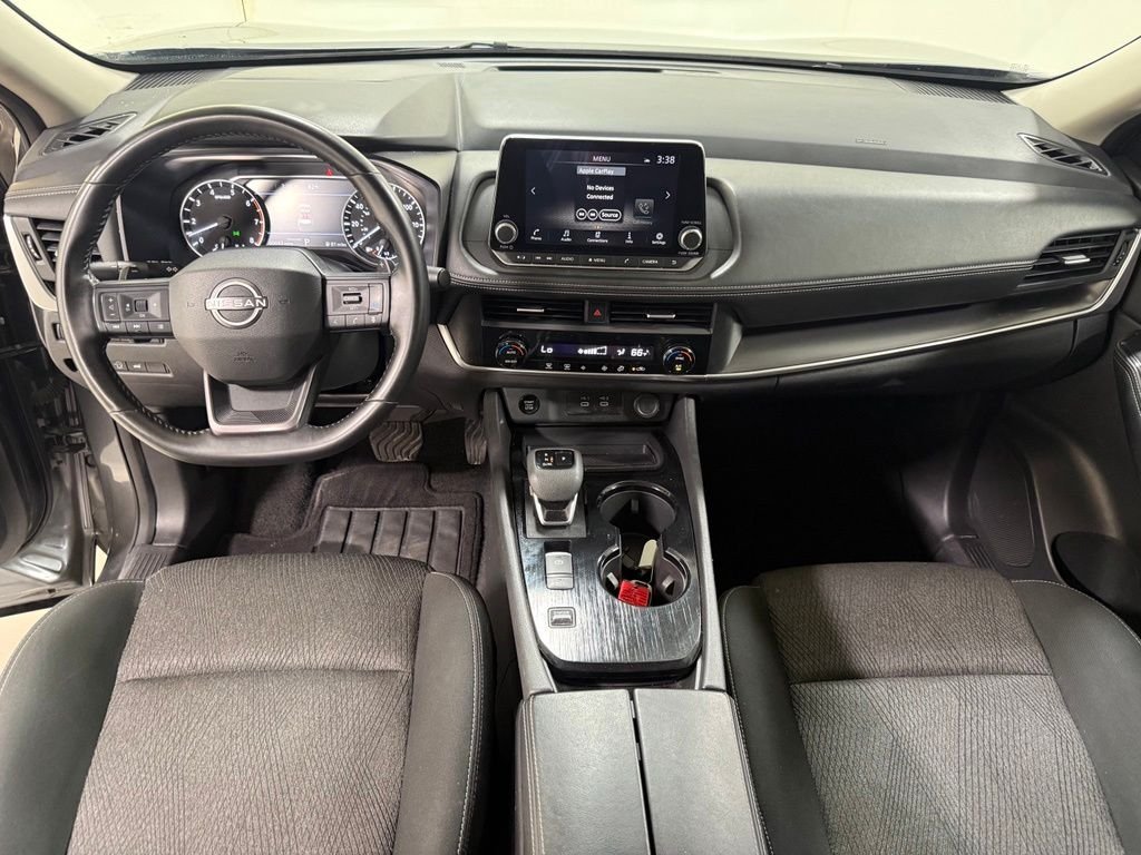 Used 2025 Gray Nissan SV image 2