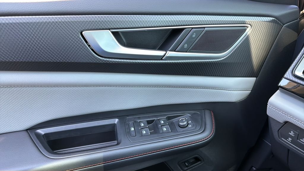 New 2026 Pure Gray Volkswagen Peak Edition image 20