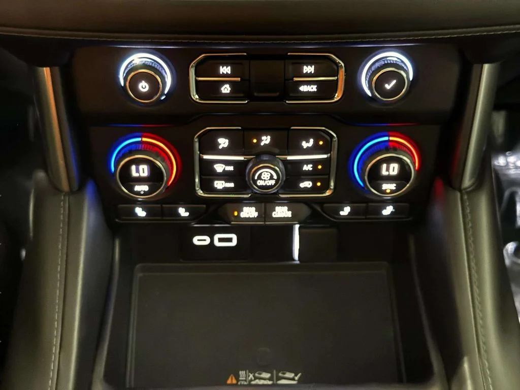 2021 Chevrolet Tahoe Z71 - Photo 17