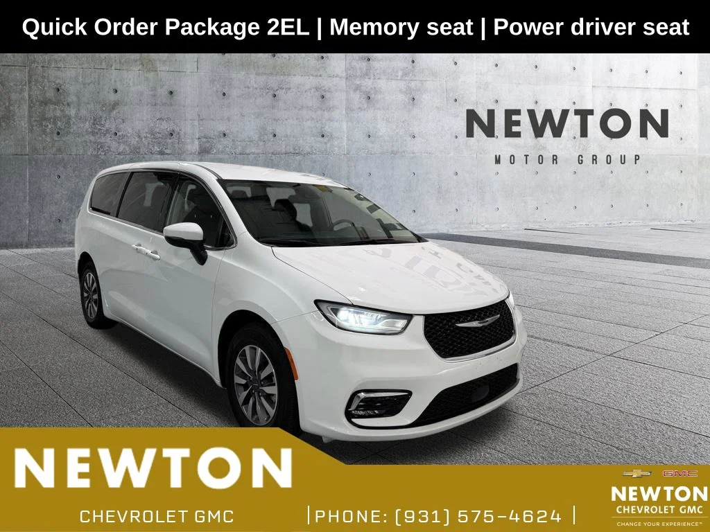 2023 Chrysler Pacifica Hybrid Touring L