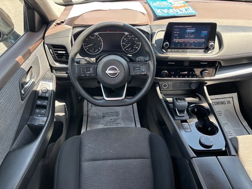 Used 2022 Black Nissan SV image 15