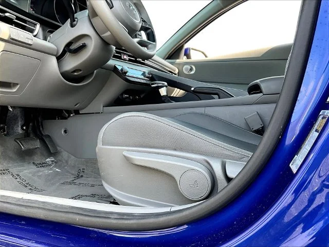 Used 2023 Blue Hyundai SEL image 41
