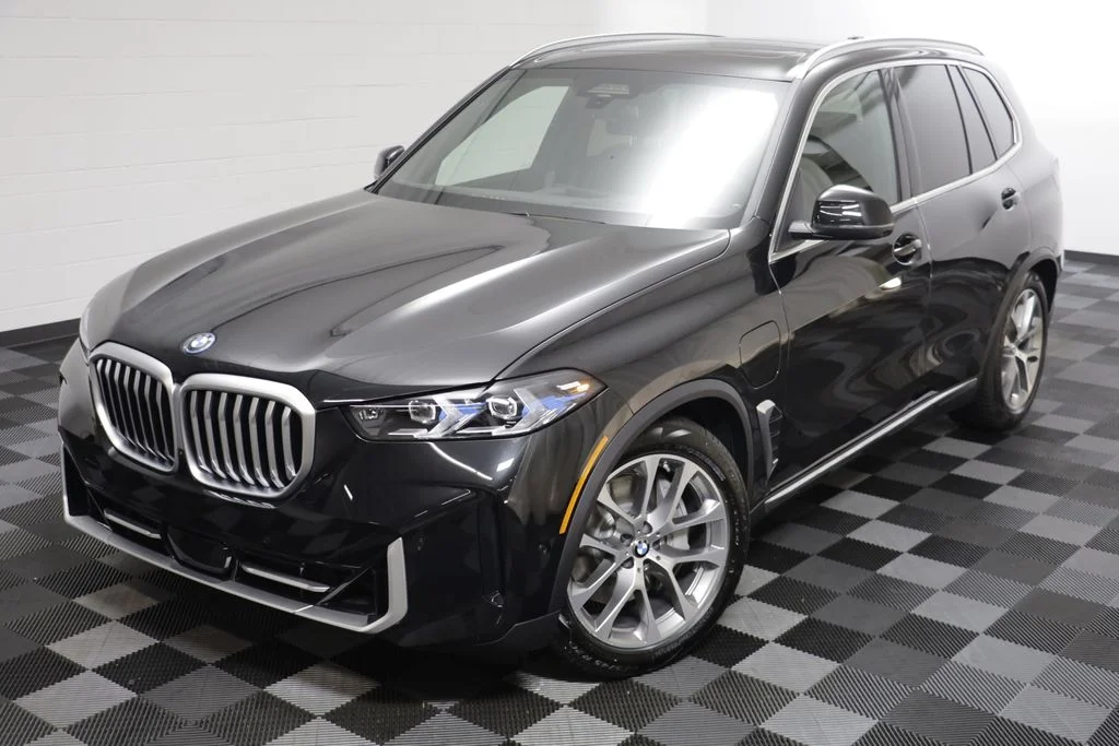 New 2026 Black BMW xDrive50e image 2